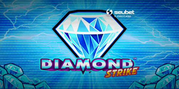 Banner promocional para análise do jogo de cassino online Diamond Strike na plataforma Seubet. No centro, destaca-se um grande diamante brilhante cercado por uma aura azul. Logo abaixo, o título "DIAMOND STRIKE" aparece em letras estilizadas. O cenário de fundo exibe um efeito elétrico com raios azuis, com montes de diamantes acumulados em ambos os lados do primeiro plano. No topo central, encontra-se o logotipo da Seubet. Arte focada em reviews de caça-níqueis (slots) com temática de joias e eletricidade.